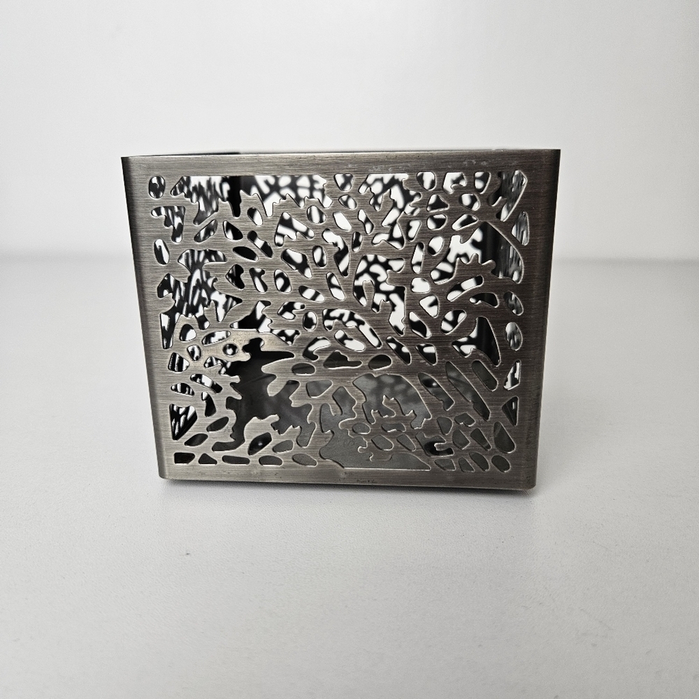 Bath and body works candle holder